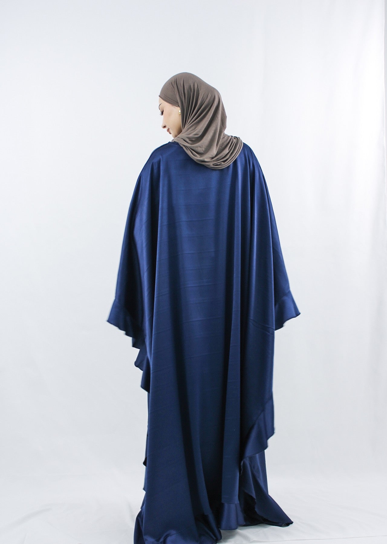 Abendkleid in Dunkelblau von hinten