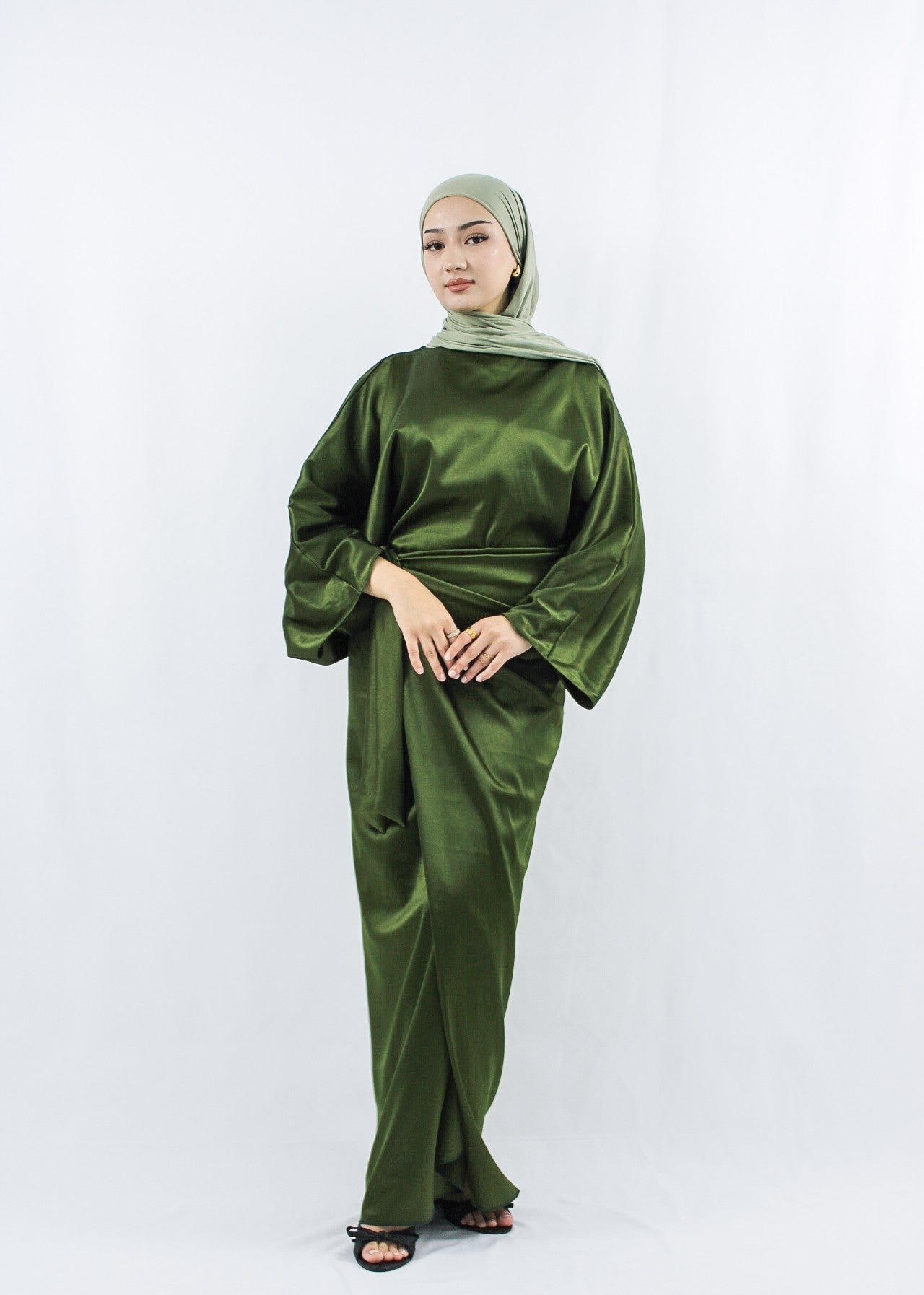 Damenkleid in Olivgrün 