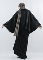 Damenkleid in Schwarz von hinten